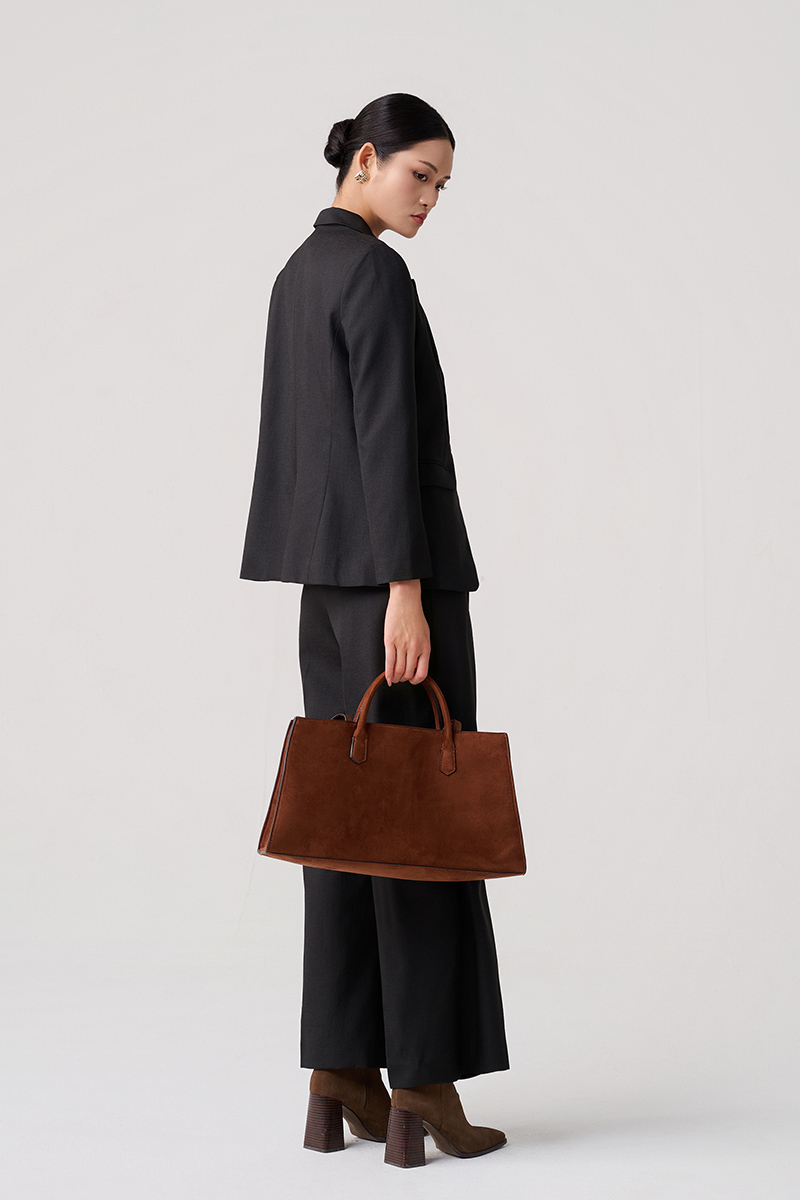 Quần suông nắp túi kẹp sườn đính cúc Áo vest dáng suông nẹp 1 cúc