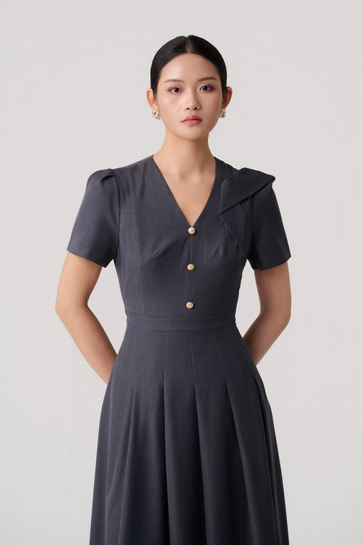 Đầm xoè cổ V bong vao 1 bên