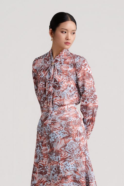 Sơ mi DT hoạ tiết lá cổ tạo nơ