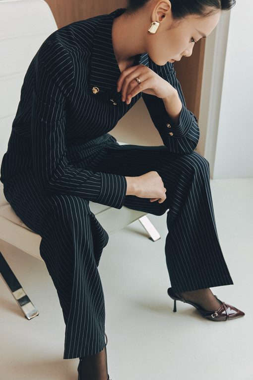 Sơ mi DT lá cổ đầu tròn đính cúc trang trí