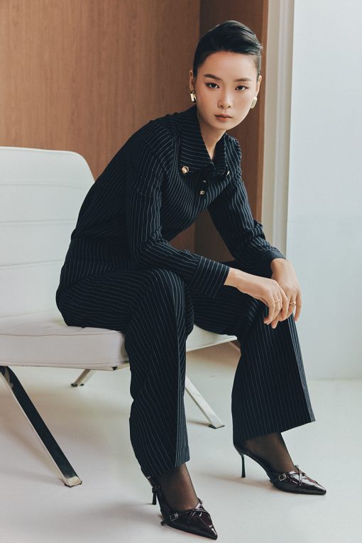 Sơ mi DT lá cổ đầu tròn đính cúc trang trí