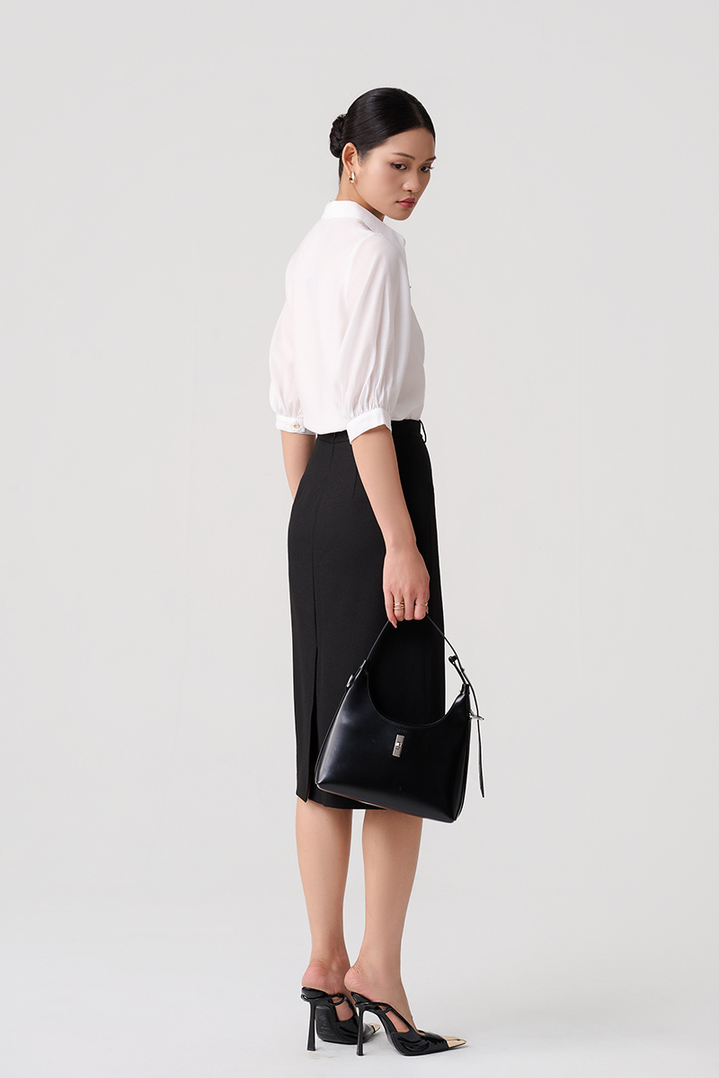 Sơ mi lỡ tay lá cổ nhọn đính cúc Sơ mi lỡ tay lá cổ nhọn đính cúc