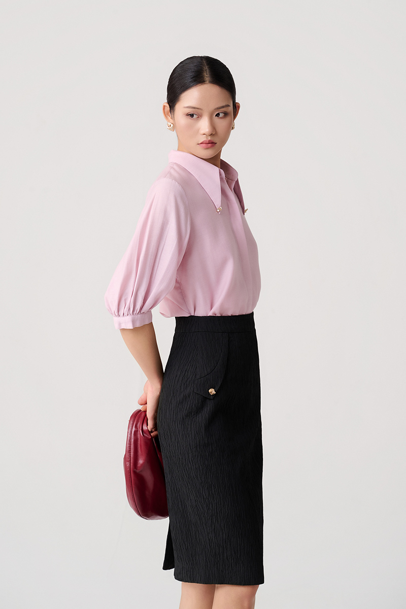 Sơ mi lỡ tay lá cổ nhọn đính cúc Sơ mi lỡ tay lá cổ nhọn đính cúc