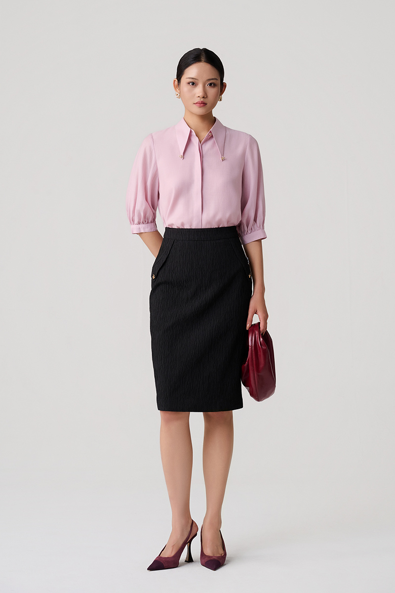 Sơ mi lỡ tay lá cổ nhọn đính cúc Chân váy bút chì bong hông giả túi