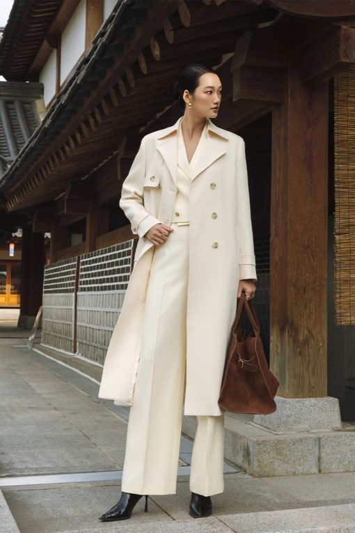 Quần suông túi chéo đính cúc