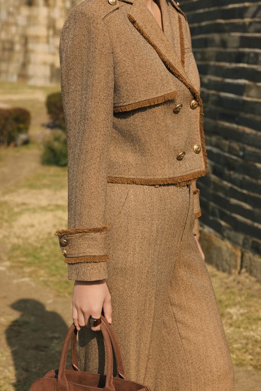 Áo khoác tweed cá vai, rút tua