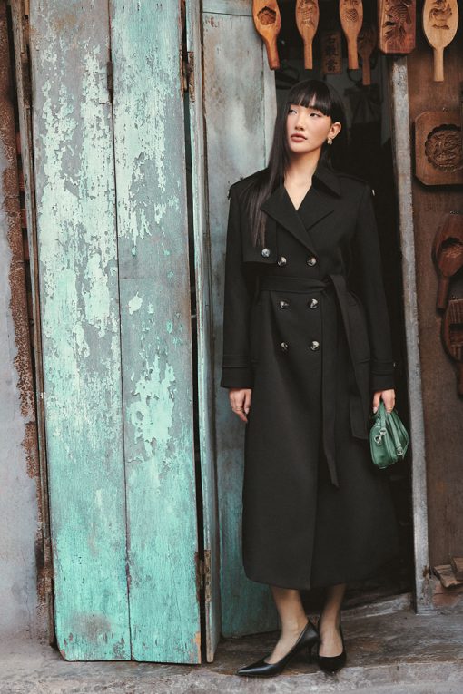 Áo khoác dáng dài bong ngực đính cúc