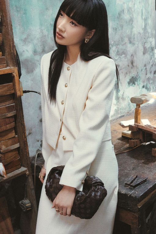 Áo khoác tweed croptop cổ vuông