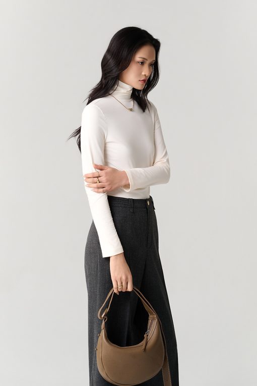 Áo thun DT dáng ôm cổ lọ