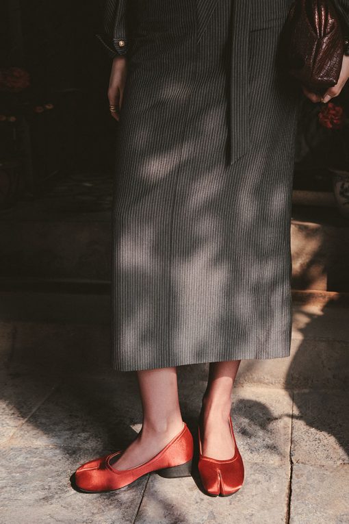 Chân váy dài cạp can chéo đính cúc