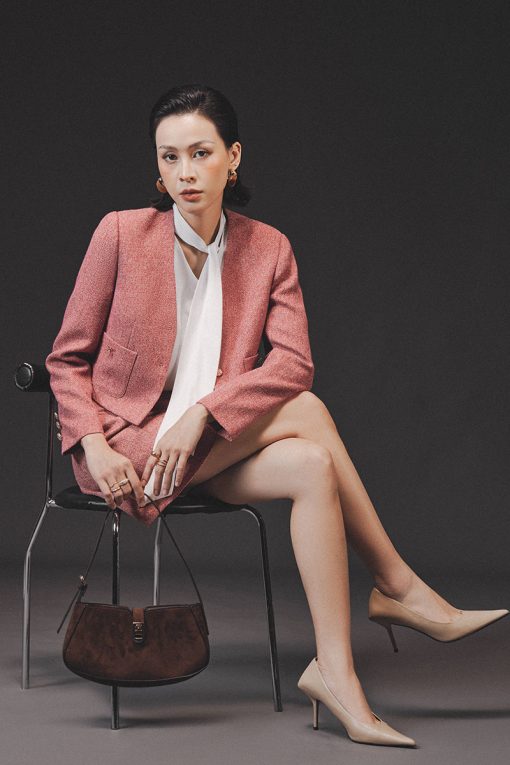 Áo khoác tweed croptop cổ V, túi ốp