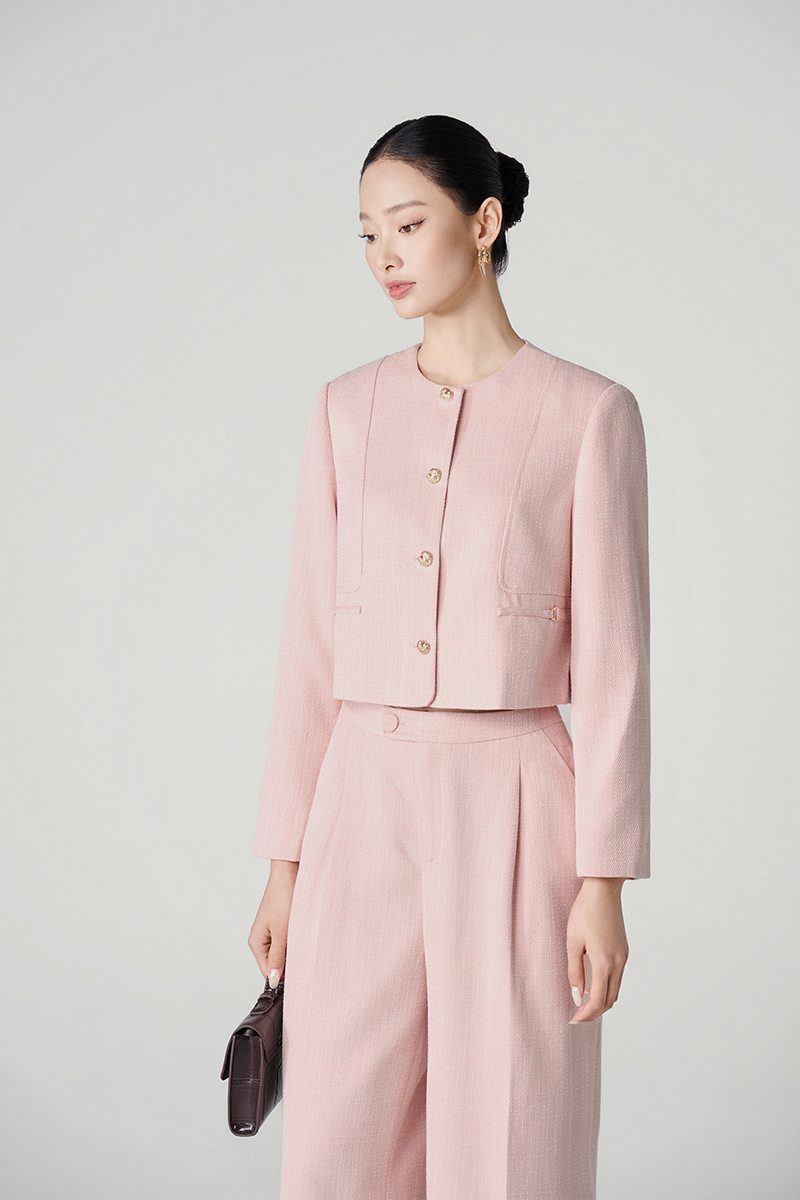 Áo khoác text croptop can cong thân kẹp đai