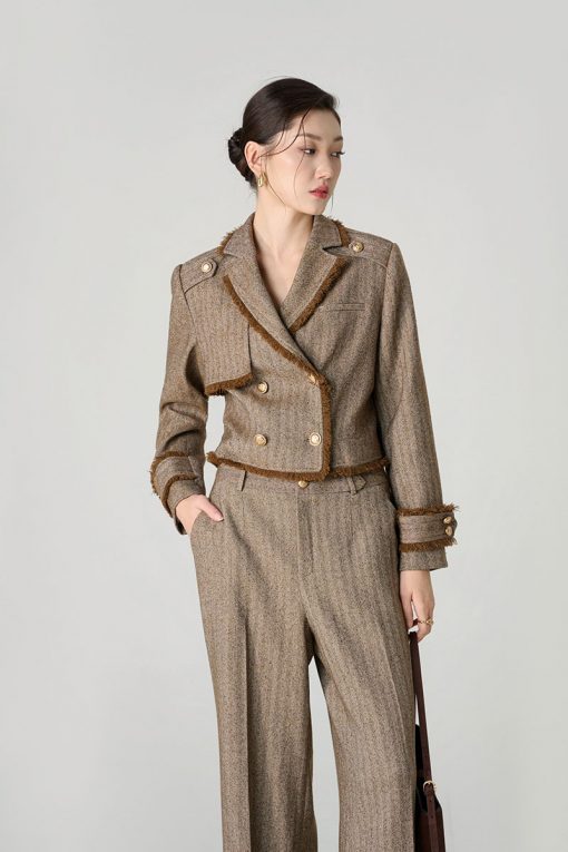 Áo khoác tweed cá vai, rút tua