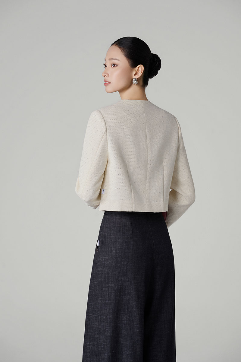 Áo khoác tweed croptop thân đính trang trí