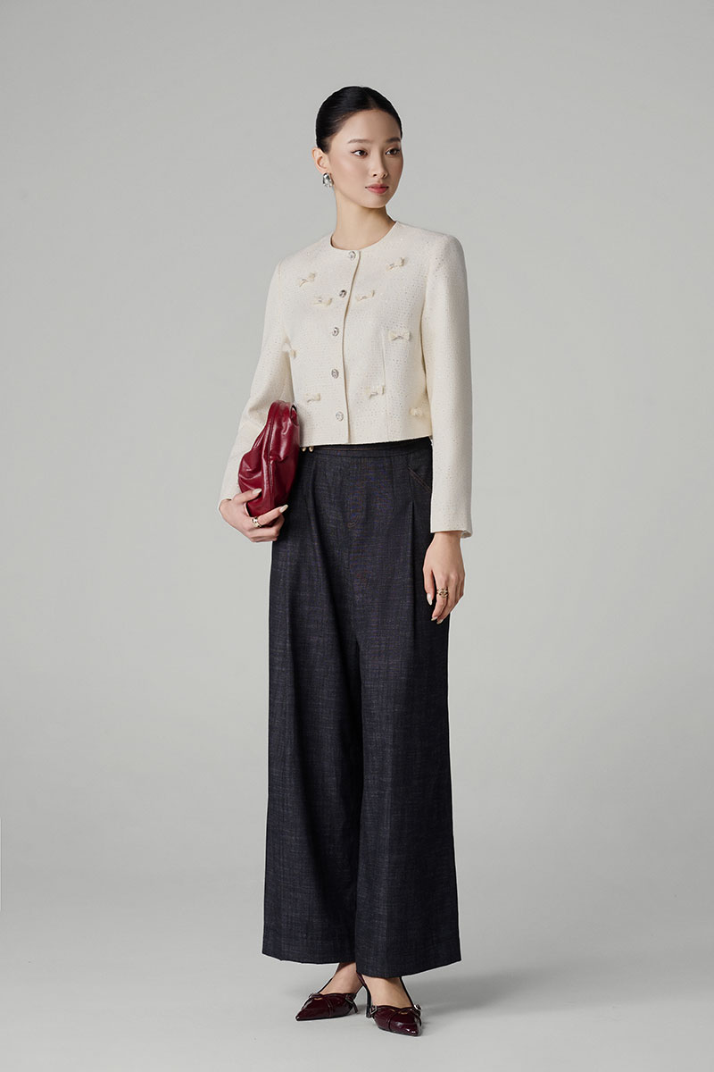 Áo khoác tweed croptop thân đính trang trí