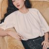 Áo kiểu croptop gấu giật lót, tay chuông