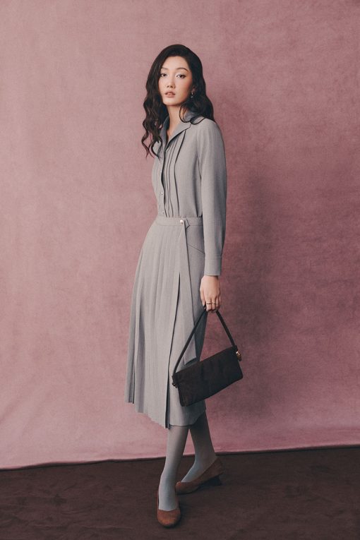 Áo sơ mi cổ nhạn bấu mí thân