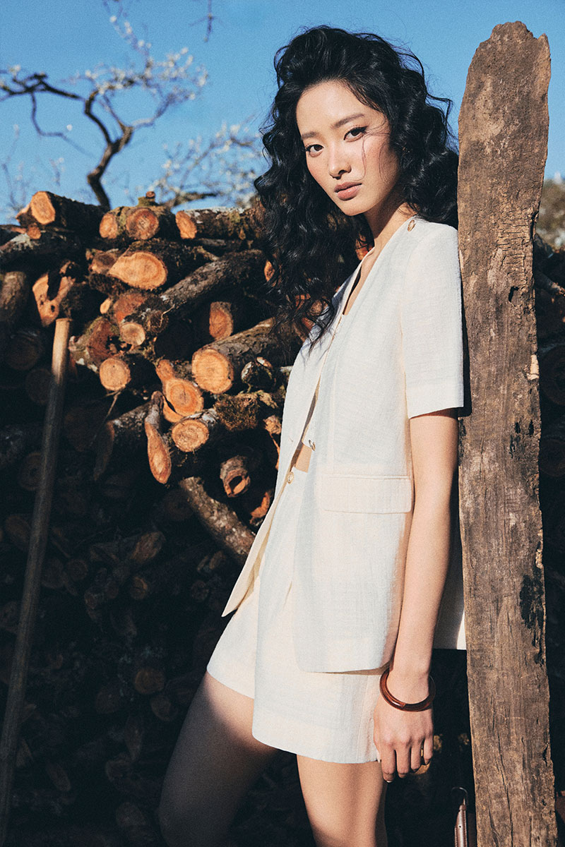 Áo vest CT dáng suông can vai đính cúc