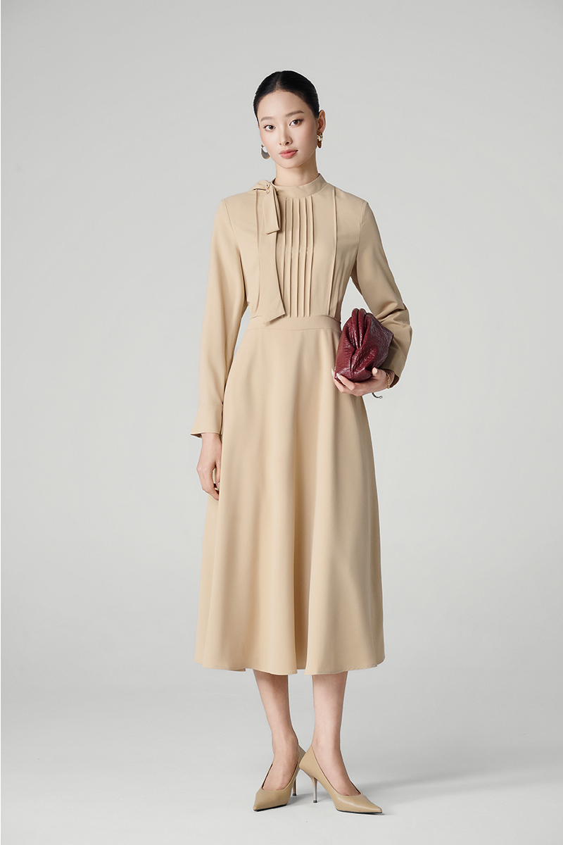 Đầm xoè bấu ly TT cổ đính nơ