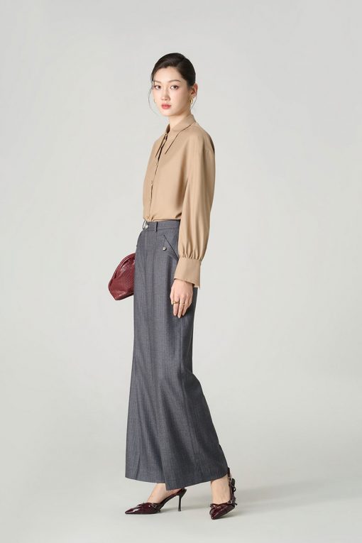 Quần suông lật giả túi đính cúc