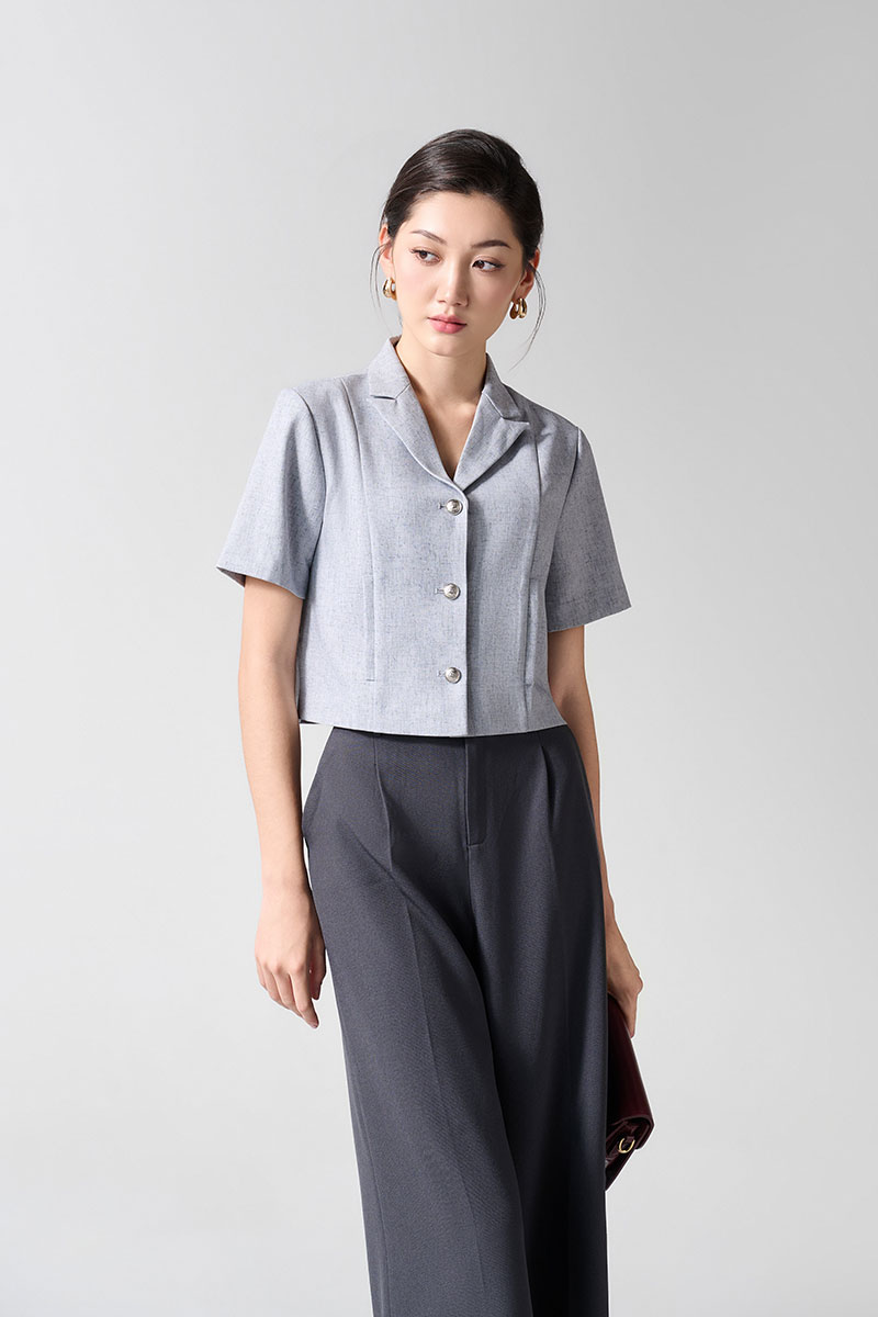 Áo kiểu CT croptop cổ 2 ve cơi dọc thân