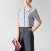 Áo kiểu CT croptop cổ 2 ve cơi dọc thân Áo kiểu CT croptop cổ 2 ve cơi dọc thân