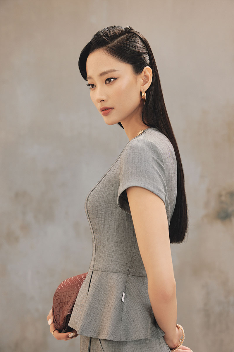 Áo kiểu CT peplum xẻ trước