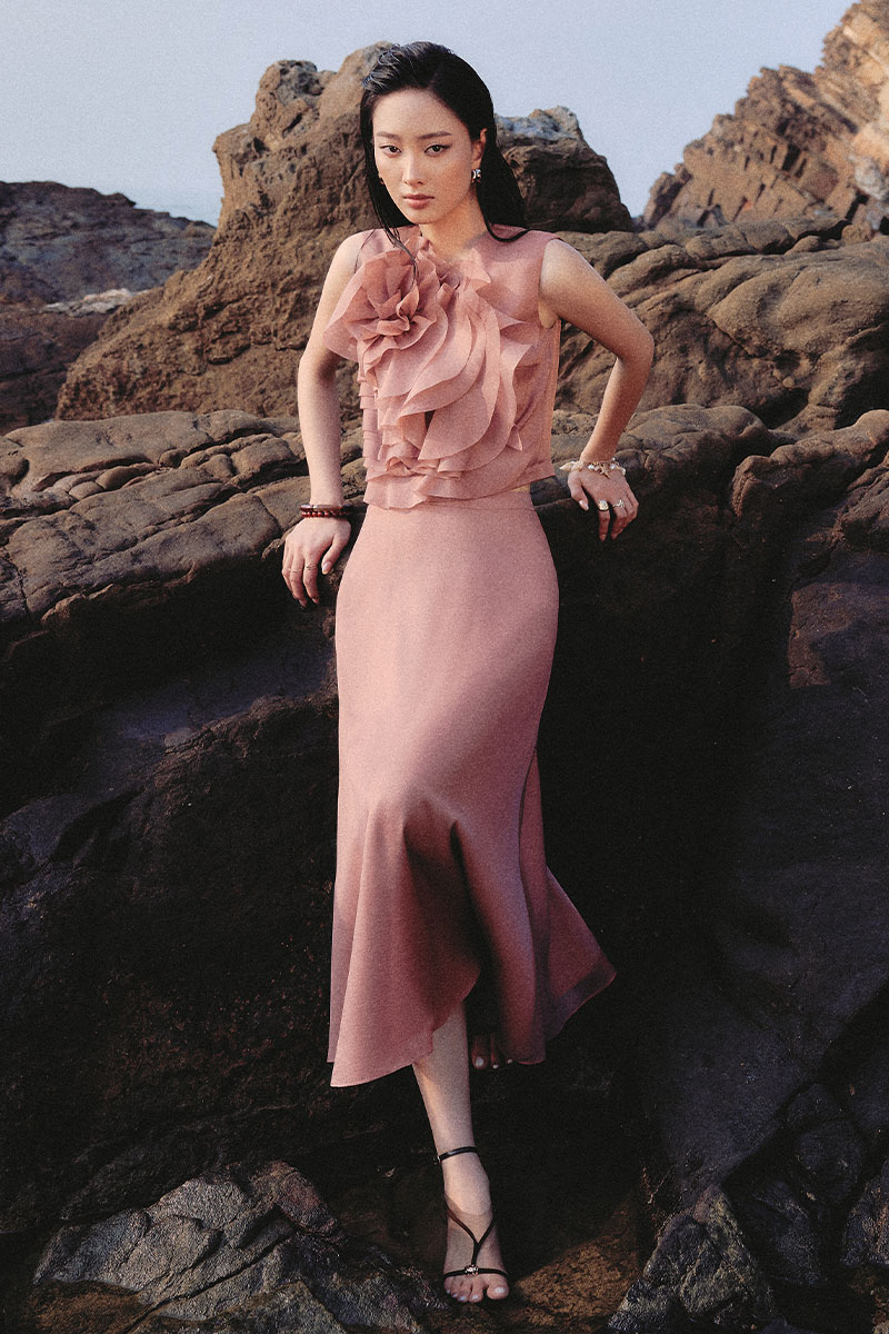 Áo kiểu SN croptop hoa 3D