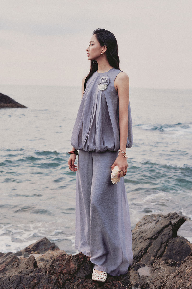 Quần suông rộng xếp ly thân