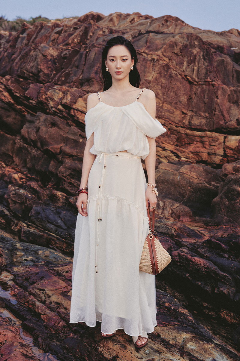 Chân váy xoè nhúm tùng buộc dây tết eo