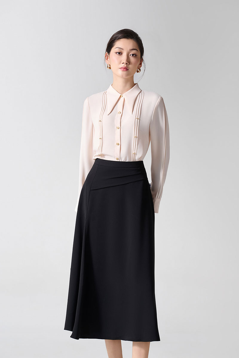 Sơ mi DT bấu mí dọc thân đính cúc TT