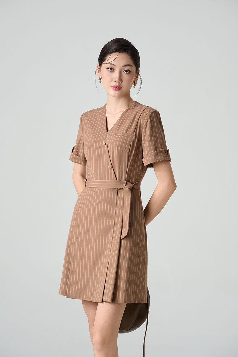 Đầm A tay lơ vê dây đai bong