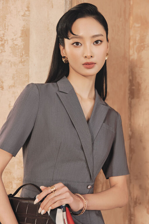 Đầm xoè cổ 2 ve đai eo vát