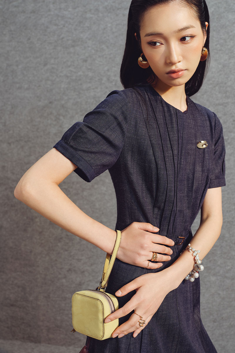 Đầm xoè denim thân bấu mí đai eo TT