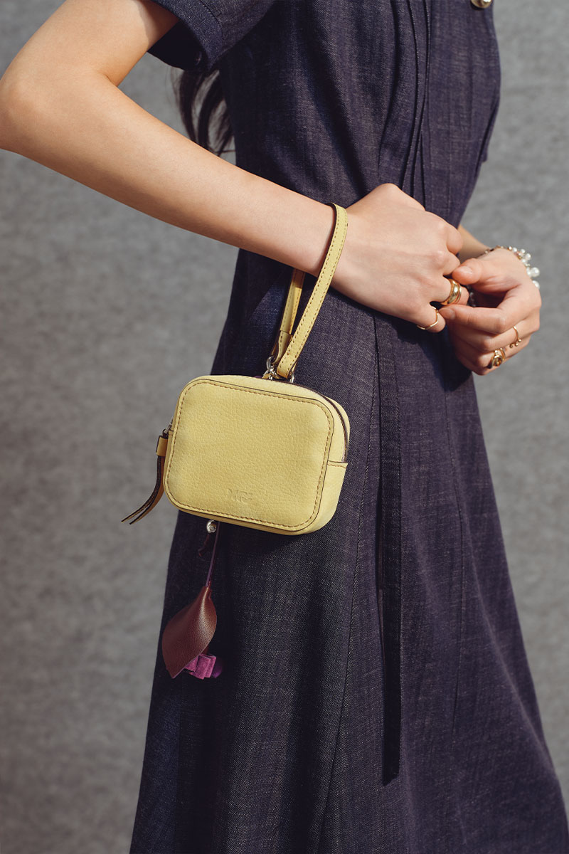 Đầm xoè denim thân bấu mí đai eo TT