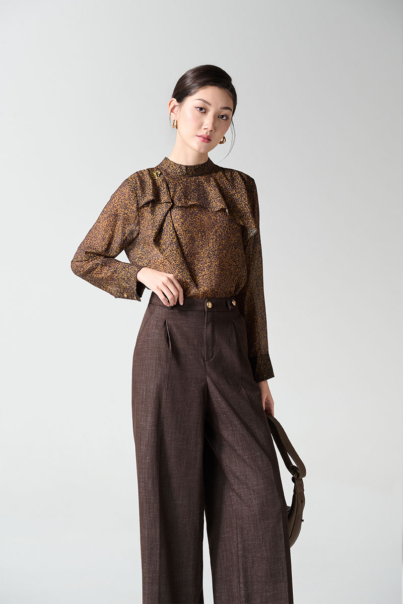 Sơ mi DT hoạ tiết bèo ngực bong