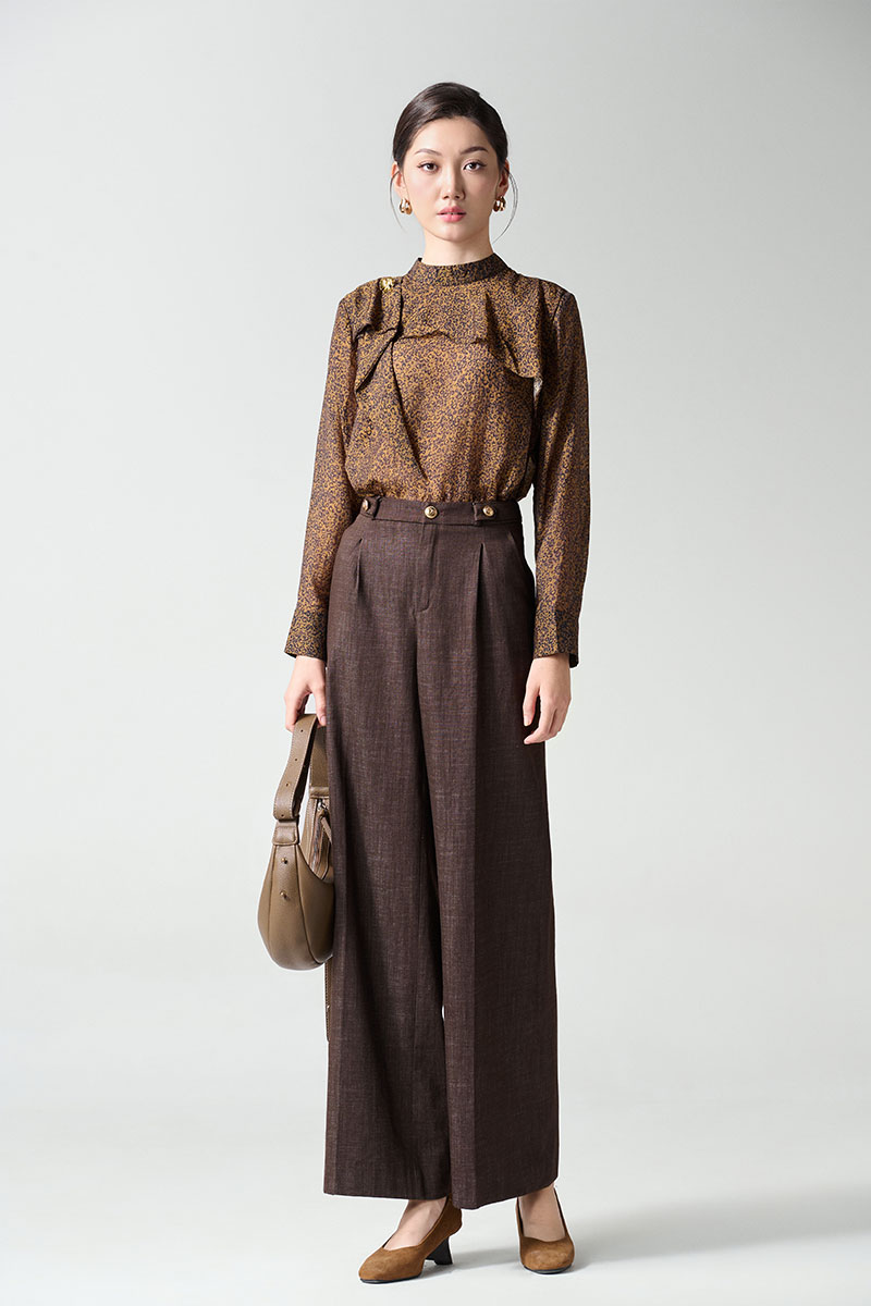 Sơ mi DT hoạ tiết bèo ngực bong