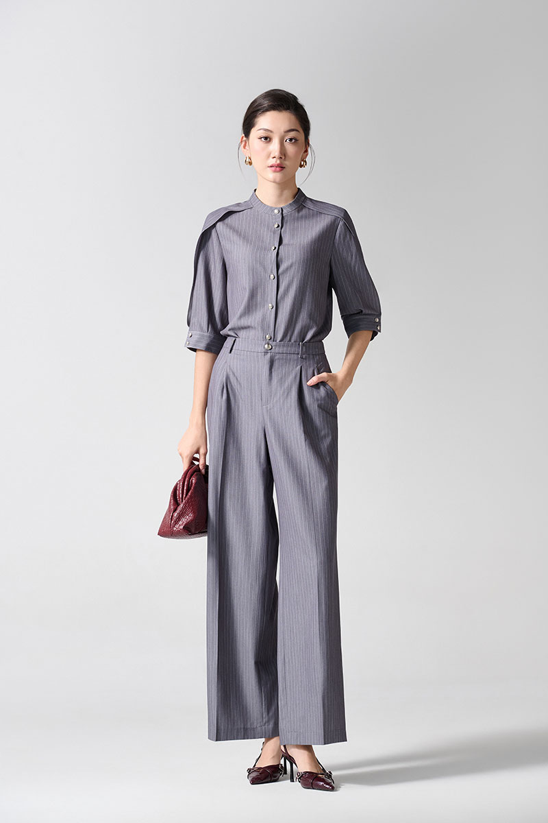 Quần suông kẻ ly xếp eo