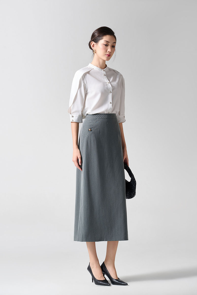 Chân váy dài can bong sườn đính cúc