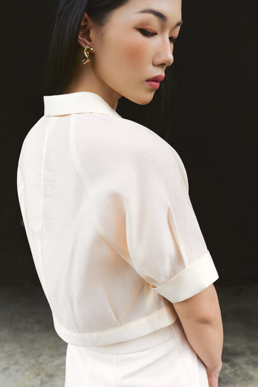 Áo kiểu CT croptop cổ 2 ve đai eo