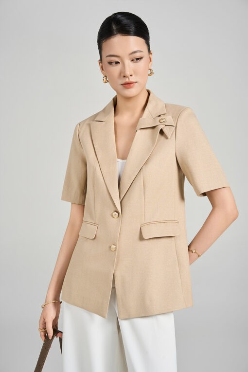 Áo vest suông CT ve cách điệu đính cúc