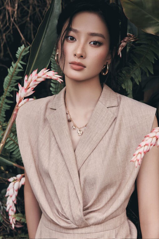 Jumpsuit đùi cổ 2 ve xếp ly eo