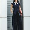 Quần gocho xếp ly sườn, gấu đính cúc