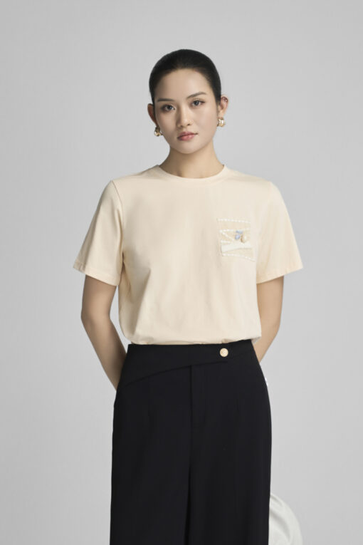 Áo thun CT suông ngực ốp trang trí