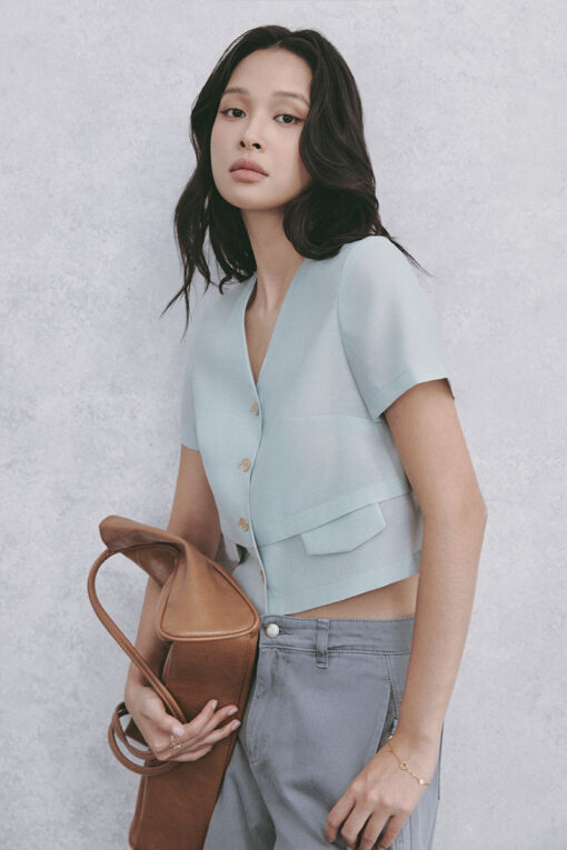 Sơ mi CT croptop thân đính nắp túi