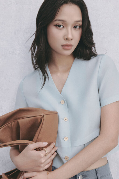 Sơ mi CT croptop thân đính nắp túi
