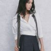 Sơ mi LT croptop gấu vặn xoắn