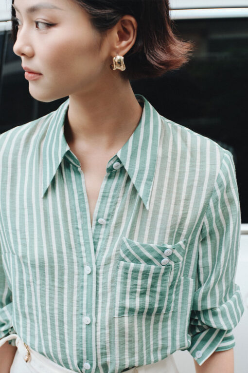 Sơ mi DT ốp túi ngực đính cúc TT