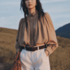 Áo kiểu croptop dún thân cá vai