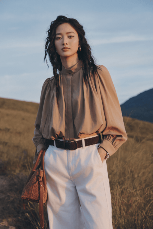 Áo kiểu croptop dún thân cá vai